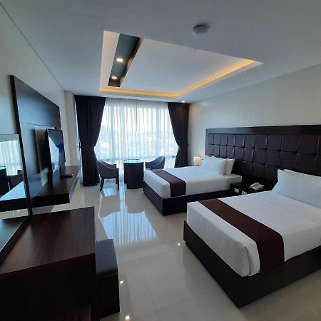 Winrich Hotel 막탄 외부 사진
