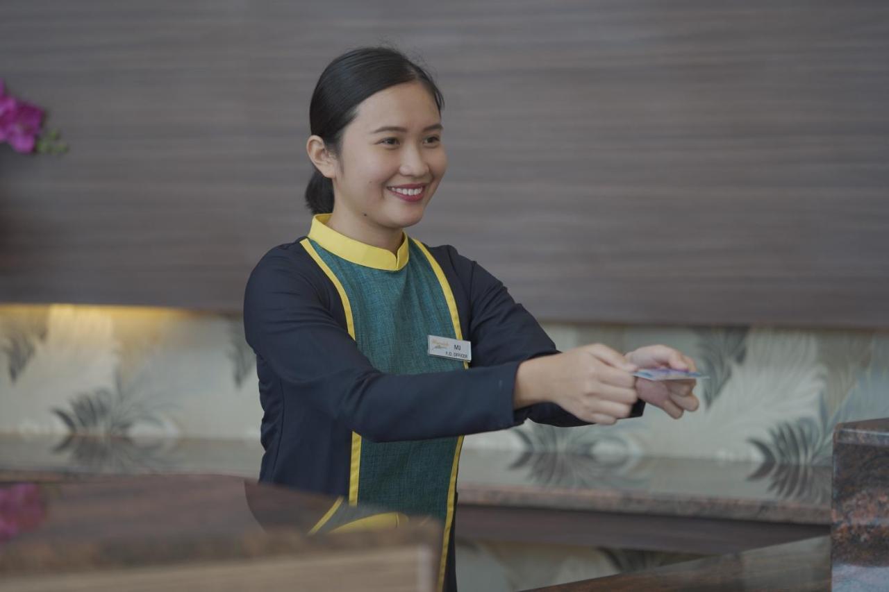 Winrich Hotel 막탄 외부 사진