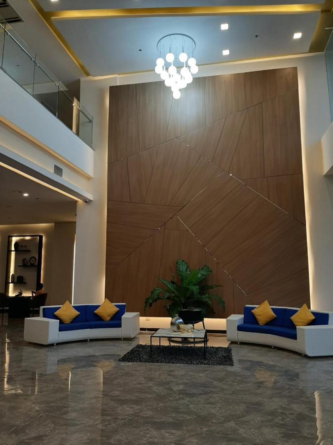 Winrich Hotel 막탄 외부 사진